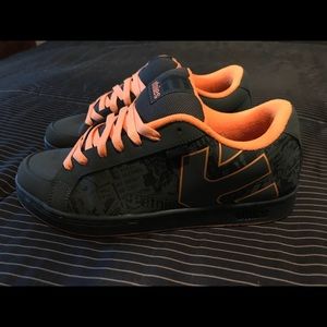 etnies kingpin smu